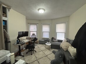 37 Harvard St, Unit #1 in Brookline, MA - Building Photo - Building Photo