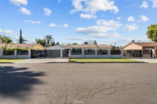 16334 Community St, Unit B-B24 in Los Angeles, CA - Building Photo