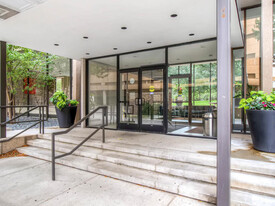 15 S 1st St, Unit A208 in Minneapolis, MN - Building Photo
