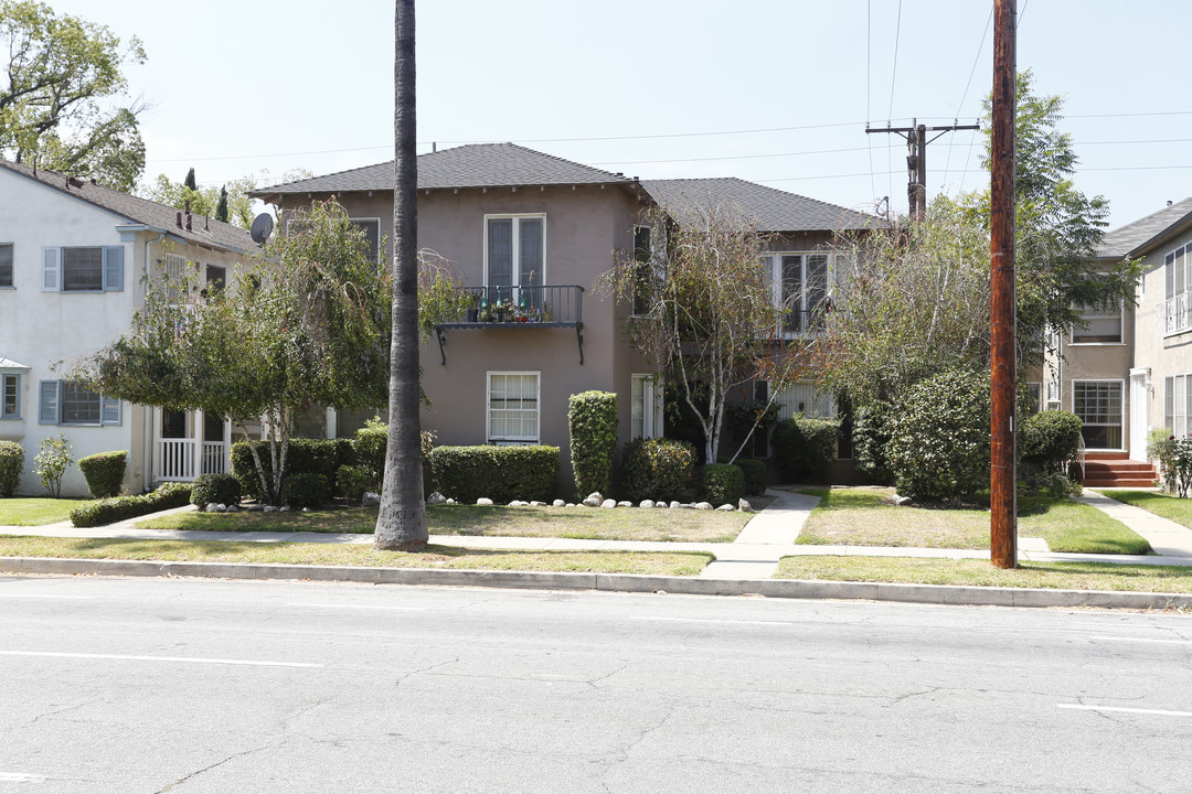 976 W Glenoaks Blvd in Glendale, CA - Foto de edificio