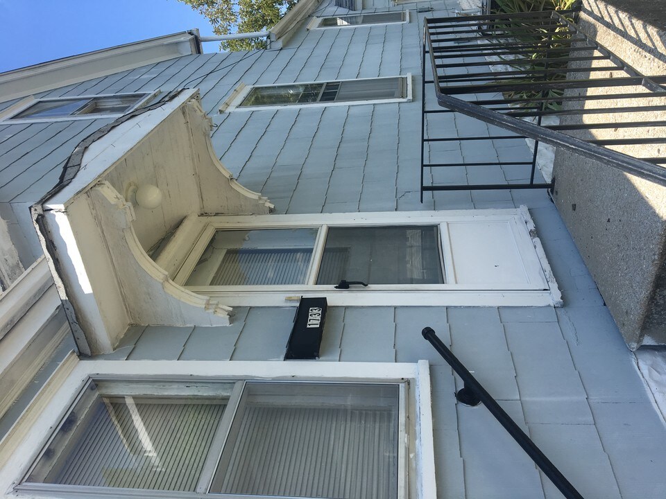 1733 N Church St, Unit 1 in Belleville, IL - Building Photo