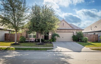 11218 Puckett River Dr in Cypress, TX - Building Photo