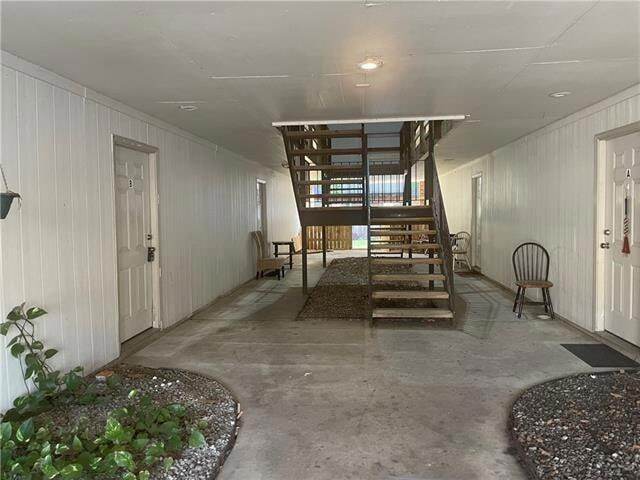 213 Rosebud St, Unit J in Metairie, LA - Building Photo - Building Photo