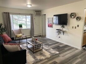 The Edge at 1815 - Student Housing in Mt. Pleasant, MI - Building Photo