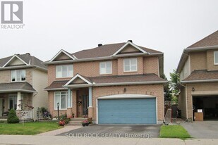 55 Gleeson Way in Ottawa, ON - Building Photo