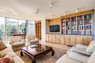 3310 Fairmount St in Dallas, TX - Foto de edificio - Building Photo