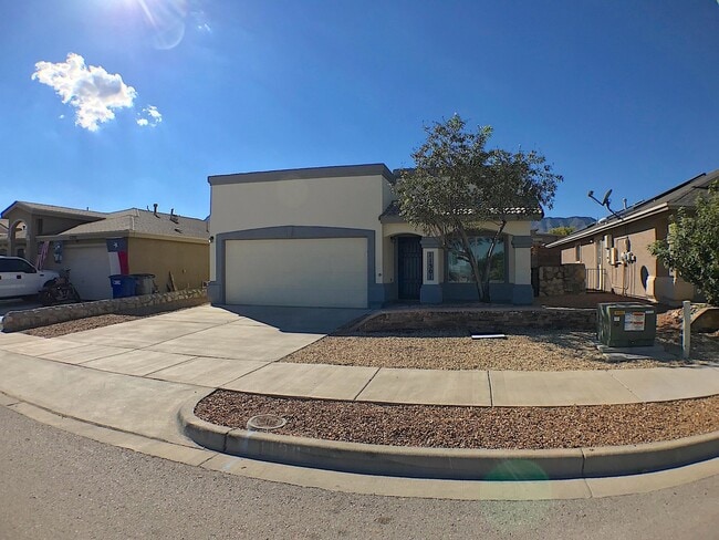 11301 Cattle Ranch St