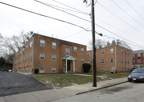 Crestwood Apartments