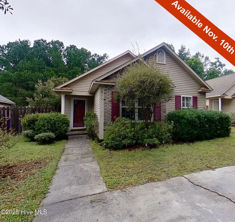 811 Grathwol Dr in Wilmington, NC - Building Photo