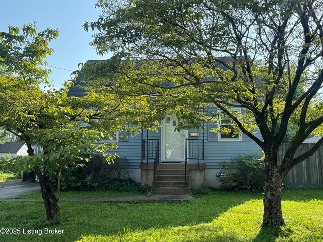 property at 2603 Parklawn Dr