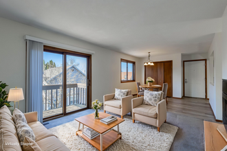 5070 Division Ave, Unit 4 in White Bear Lake, MN - Building Photo - Building Photo