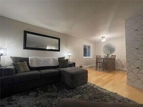 907 Coulee Rd in Hudson, WI - Building Photo - Building Photo