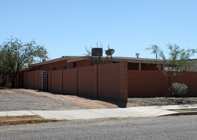 219-225 W King Rd in Tucson, AZ - Foto de edificio - Building Photo