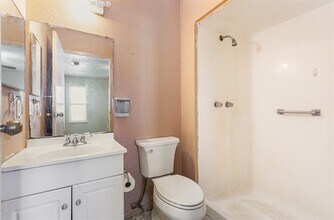 1274 Granada St in Lewisville, TX - Building Photo - Building Photo