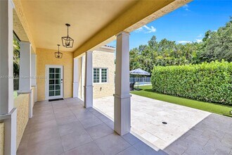 1503 Genoa St in Coral Gables, FL - Building Photo - Building Photo