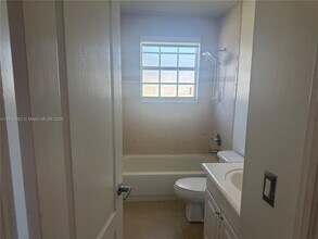 10103 SW 159th Ave in Miami, FL - Building Photo - Building Photo