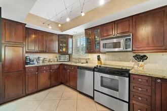 1001 E Camino Real-Unit -3070 in Boca Raton, FL - Building Photo - Building Photo