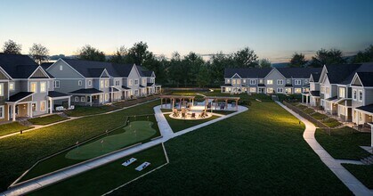 Marglyn Matthews in Matthews, NC - Building Photo - Building Photo