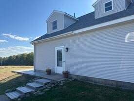 670 Dodge Hollow Rd in Lempster, NH - Building Photo