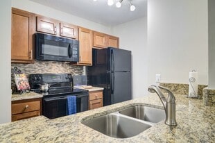 Wood Pointe Apartment Homes in Marietta, GA - Building Photo