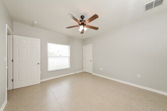 3309 13th St E in Ellenton, FL - Building Photo - Building Photo