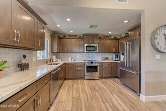7812 E Oakshore Dr in Scottsdale, AZ - Building Photo - Building Photo