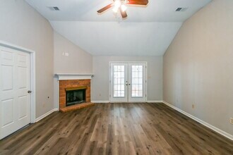 5822 Michaelson Dr in Olive Branch, MS - Building Photo - Building Photo