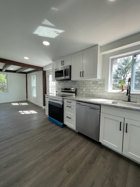 243 Park Ln, Unit 2
