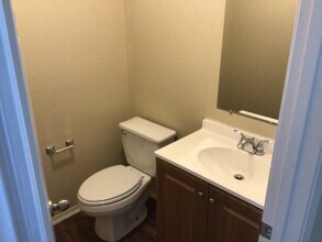 2623 Basswood Dr in Grand Prairie, TX - Foto de edificio - Building Photo