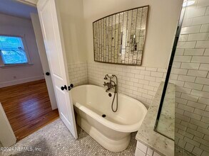 3665 Pine St in Jacksonville, FL - Building Photo - Building Photo