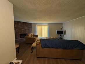 9905 E 21st Pl in Tulsa, OK - Building Photo - Building Photo