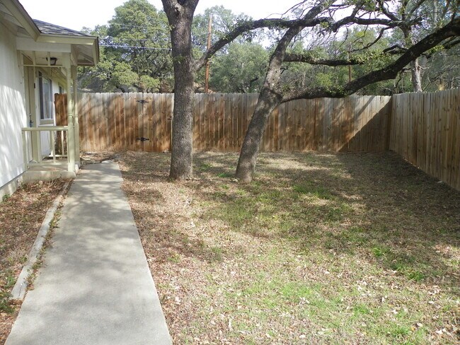 4402 Limewood Ct in Austin, TX - Building Photo - Building Photo
