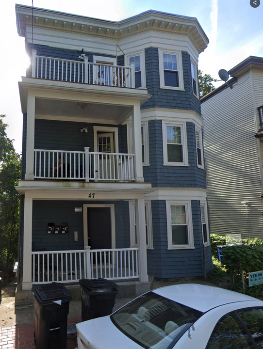 47 Beech Glen St, Unit 2 in Boston, MA - Foto de edificio