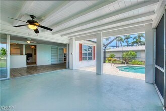 5330 Nautilus Dr in Cape Coral, FL - Building Photo - Building Photo