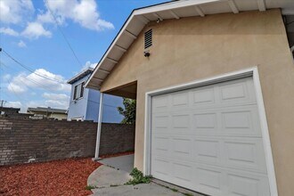 683 Harbour Way in Richmond, CA - Building Photo - Building Photo