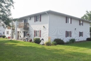 ZSunshine Court Apartments in Bonduel, WI - Building Photo