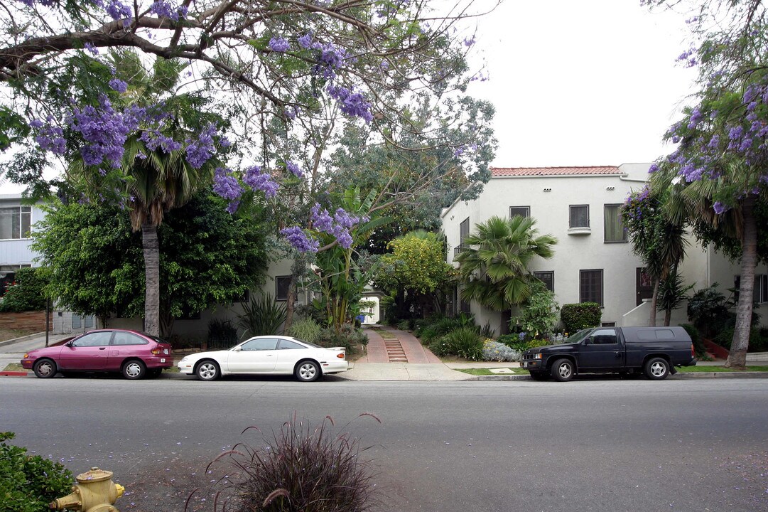 1238 Havenhurst Dr in West Hollywood, CA - Building Photo