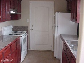 809 W Arroyo Park Ln in Harlingen, TX - Building Photo - Building Photo