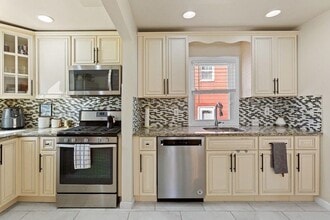 640 Martense Ave in Teaneck, NJ - Building Photo - Building Photo