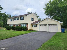 13171 Morning Spring Ln in Fairfax, VA - Building Photo