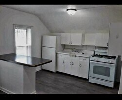 1414 5th Ave S, Unit #2 in Fargo, ND - Building Photo
