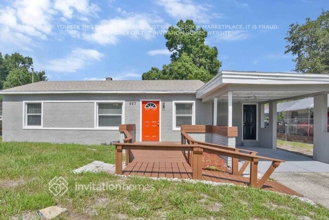 property at 927 28th St NW