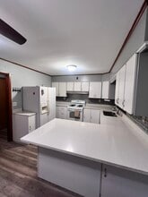 1160 W Marion St in Joliet, IL - Building Photo - Building Photo