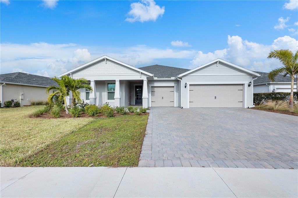 42379 Edgewater Dr in Punta Gorda, FL - Building Photo