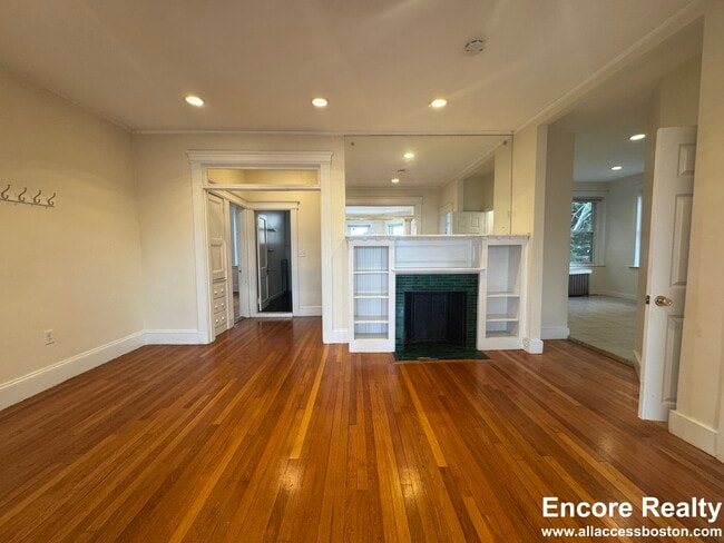 41 Orkney Rd, Unit 3A in Boston, MA - Building Photo - Building Photo