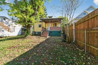 115 Martin St in Clarksburg, WV - Foto de edificio - Building Photo