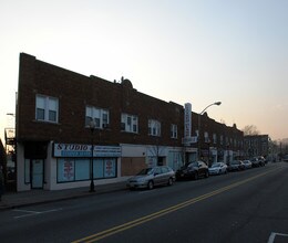 1233-1247 Main Ave in Clifton, NJ - Building Photo - Building Photo