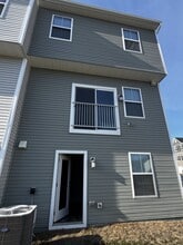 122 Milburn Dr in Martinsburg, WV - Building Photo - Building Photo