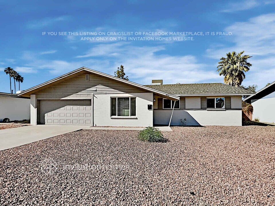 420 E Hermosa Dr in Tempe, AZ - Building Photo
