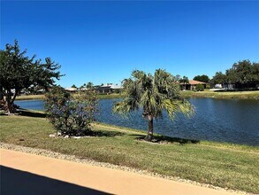 8611 51st Ave W in Bradenton, FL - Building Photo - Building Photo